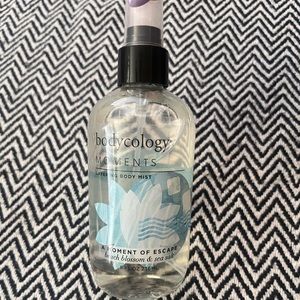 COPY - Bodycology A MOMENT OF ESCAPE 8 oz